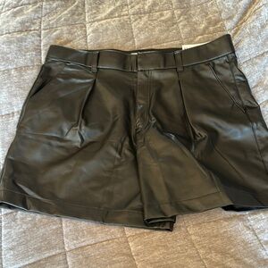 NWT - Abercrombie Vegan Leather Women’s Shorts - XL
